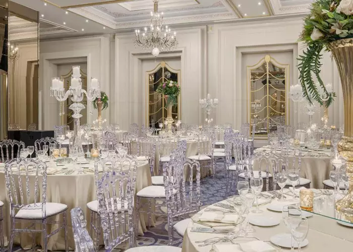 هتل الیت ورد تکسیم استانبول